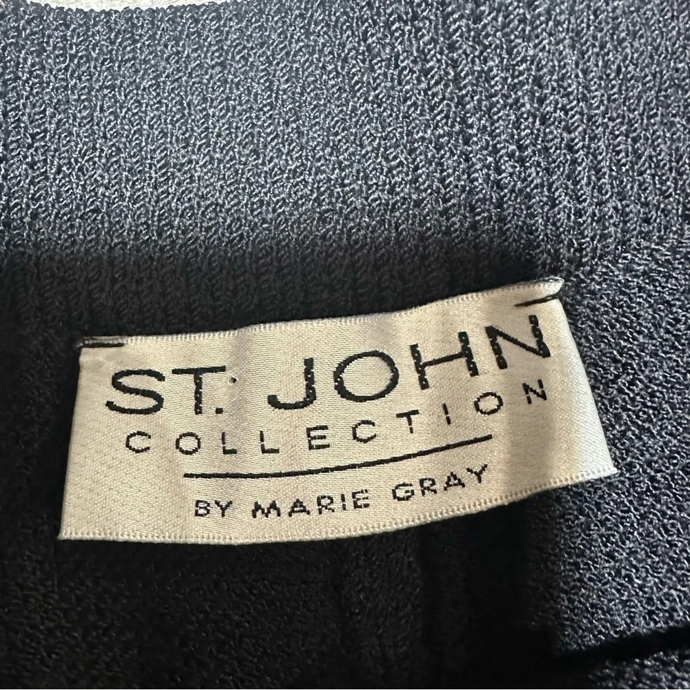 St John Collection black knit pants size 4 EUC